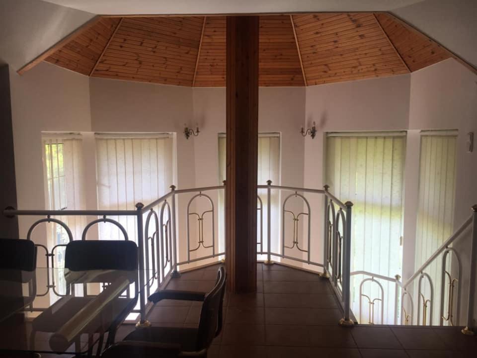 Center apartmanház Hotel Hajdúszoboszló Esterno foto